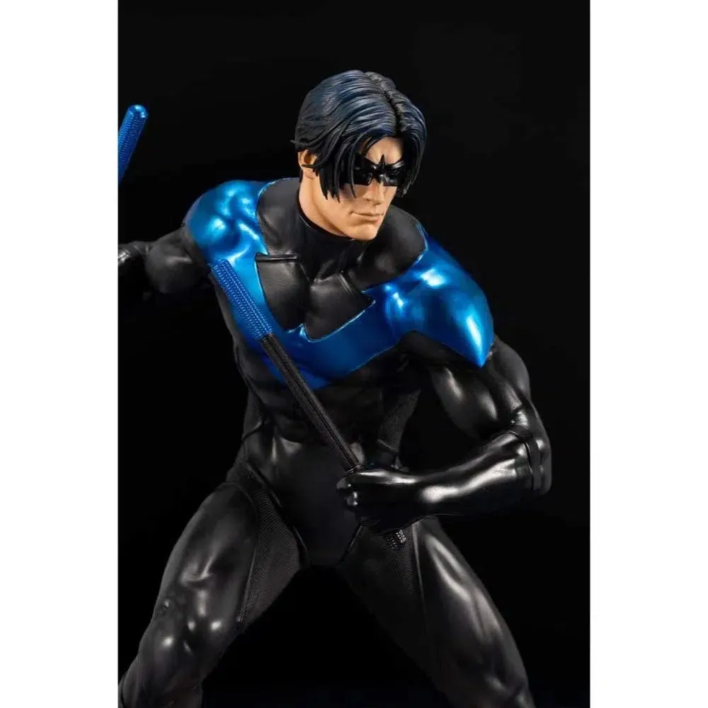 DC Comics - Nightwing Statue (Titans Series) - Kotobukiya - ArtFX