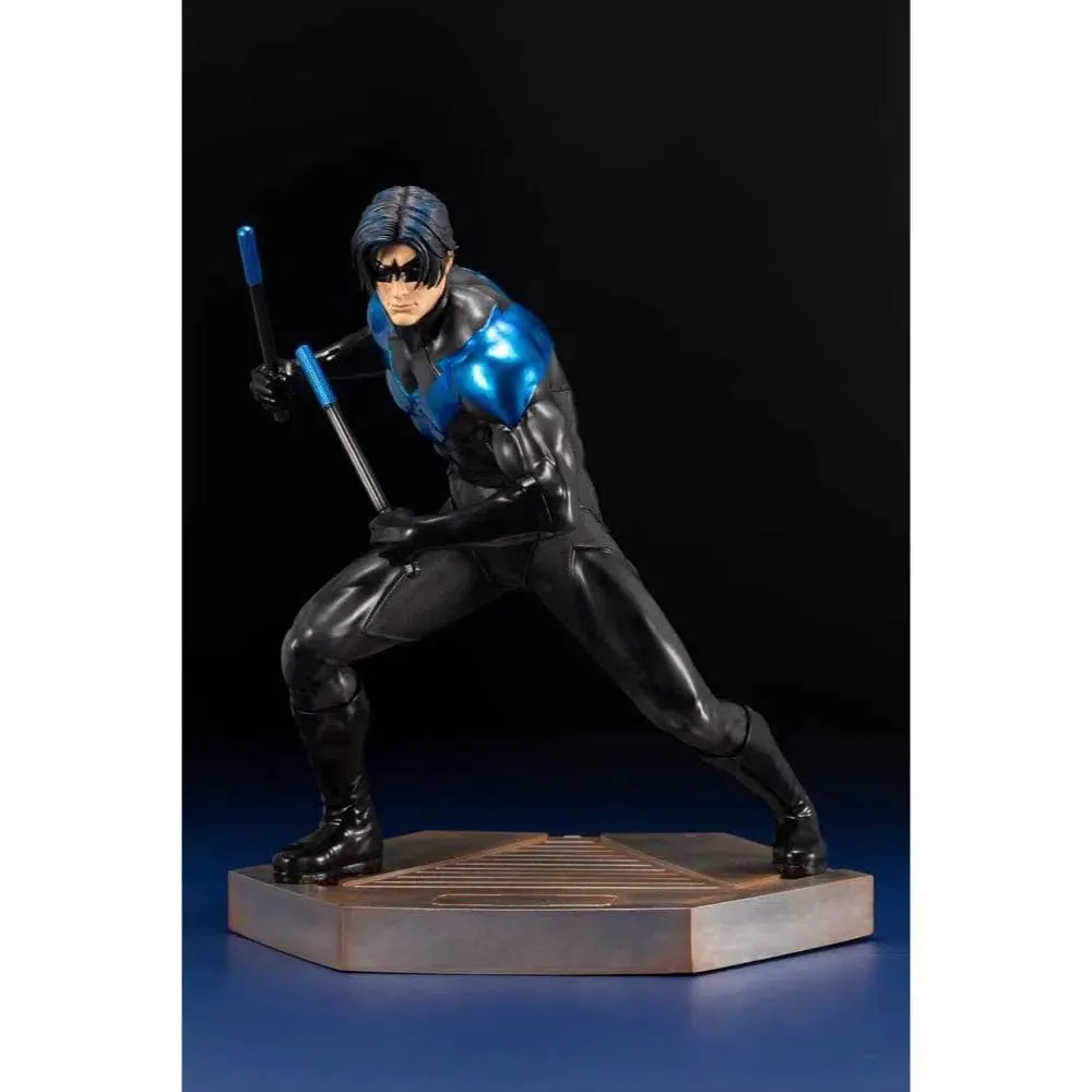 DC Comics - Nightwing Statue (Titans Series) - Kotobukiya - ArtFX