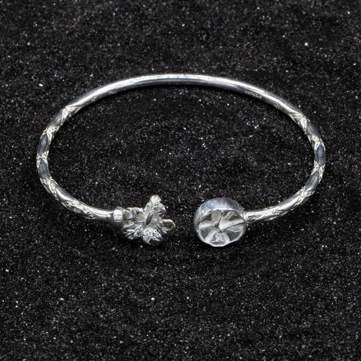 Light Hibiscus Flower and Steel Pan Bangle with Diamante Pattern