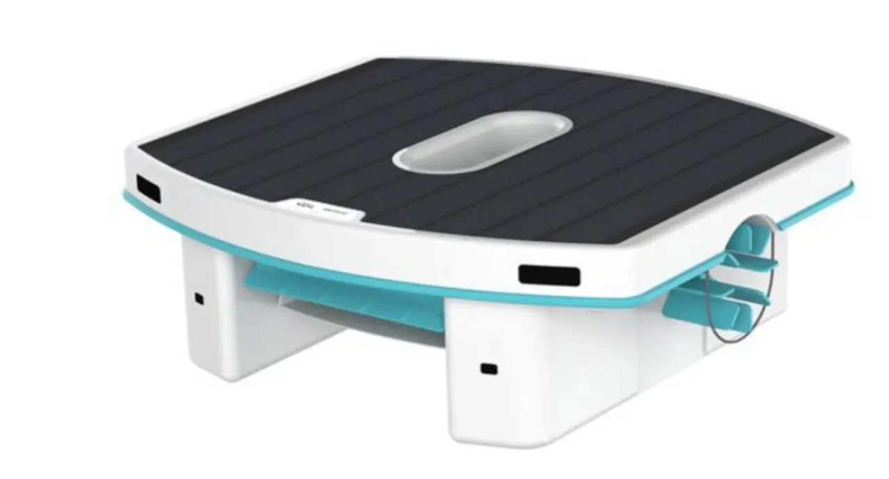 Maytronics Dolphin Skimmi Automated Solar-Powered Robotic Pool Skimmer