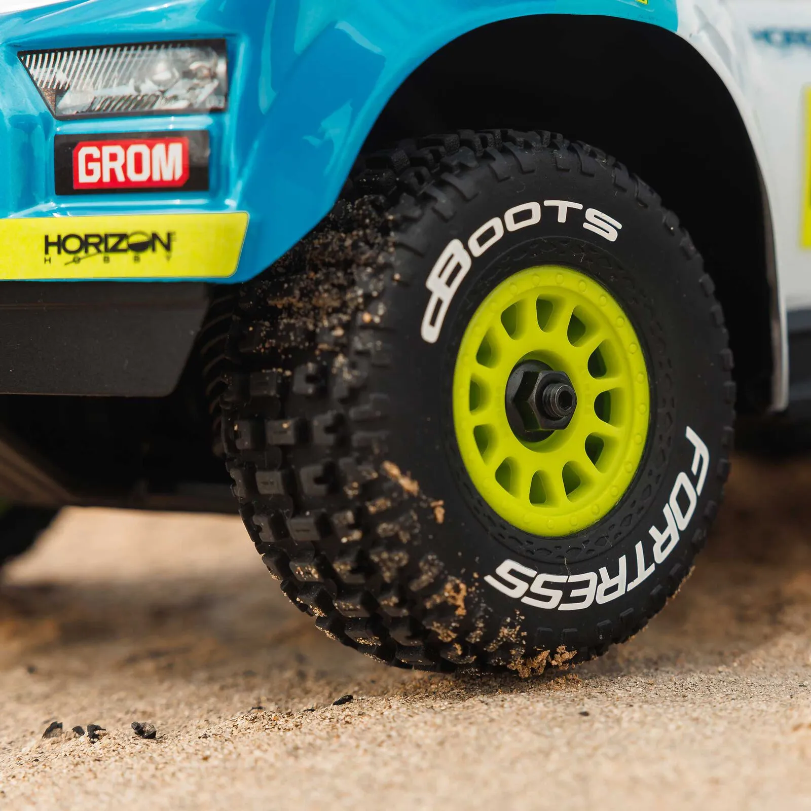 MOJAVE GROM MEGA 380 Brushed 4X4 Small Scale Desert Truck RTR with Battery & Charger, Blue/White